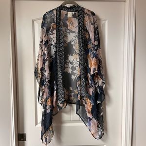 OS Eloise Floral Kimono